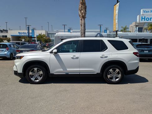 Used 2024 Honda Pilot EX-L image 8
