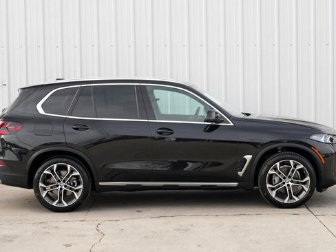 Used 2024 BMW X5 sDrive40i w/ Premium Package image 57