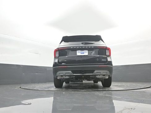 New 2026 Ford Explorer Active w/ Active Comfort Package image 30