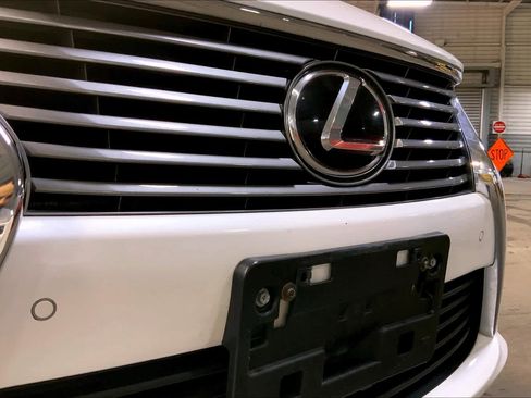 Used 2015 Lexus ES 350 image 29