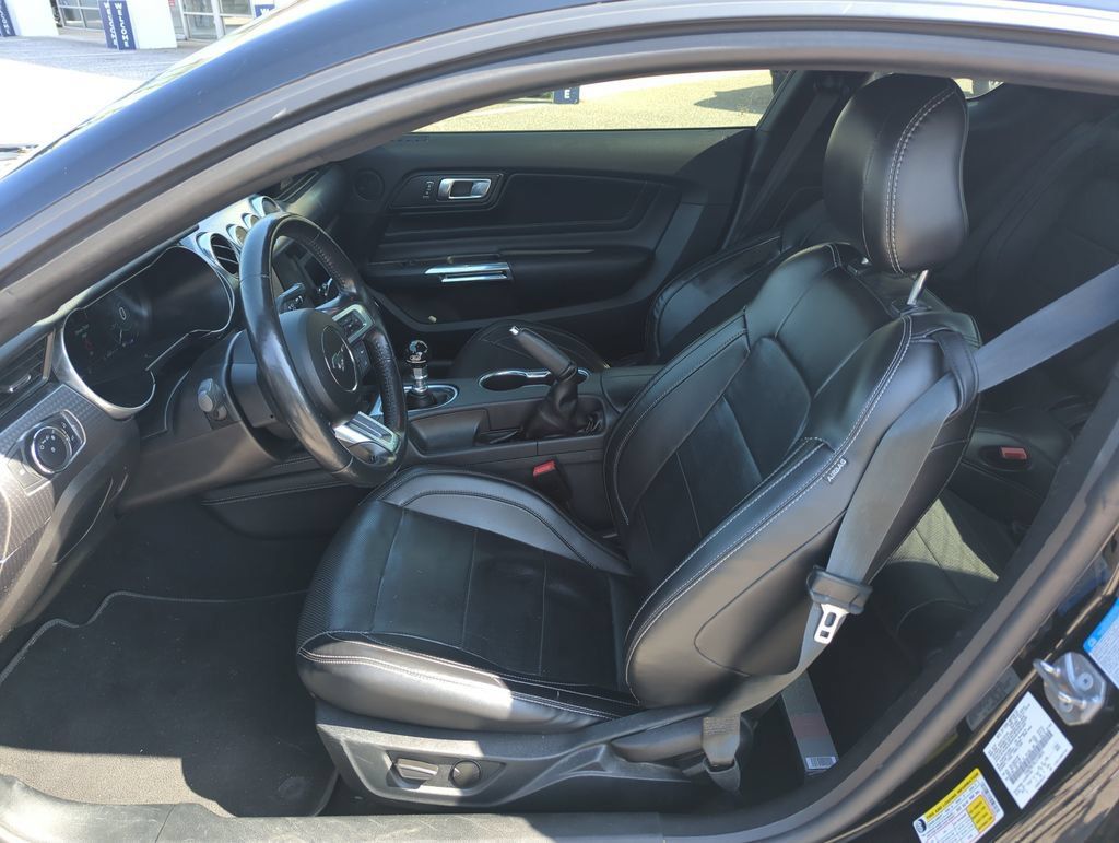 Used 2020 Ford Mustang GT Premium RWD image 12