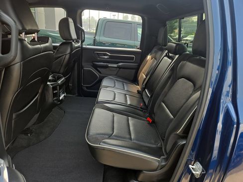 Used 2023 RAM 1500 Laramie AWD/4WD image 15