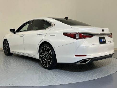 Used 2020 Lexus ES 350 w/ Premium Package image 2