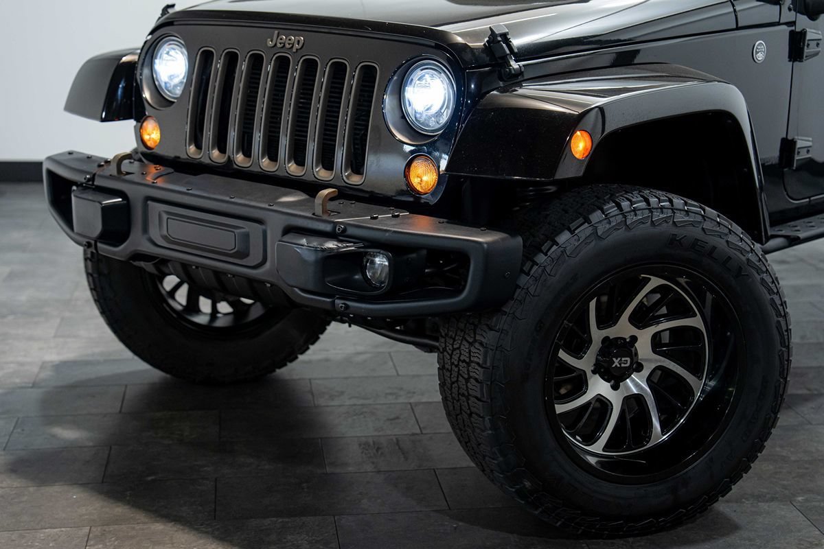 Used 2018 Jeep Wrangler Sport AWD/4WD image 22