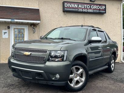 Used 2011 Chevrolet Avalanche LTZ