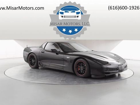 Used 2002 Chevrolet Corvette Z06 RWD image 1