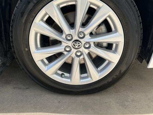 Used 2026 Toyota Corolla XLE FWD image 27