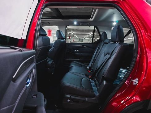 Used 2026 Honda Pilot Touring image 16