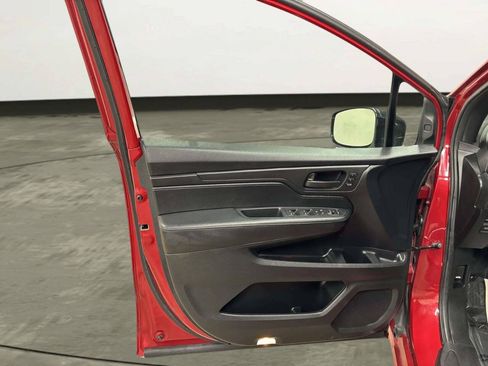 Used 2025 Honda Odyssey Sport-L image 14