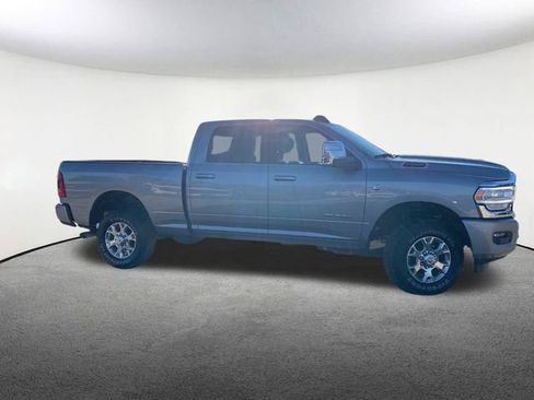 Used 2024 RAM 2500 Laramie image 14