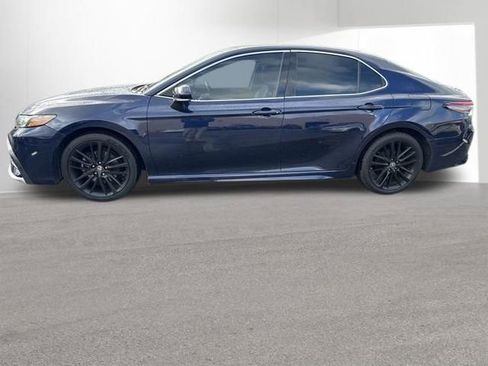 Used 2022 Toyota Camry XSE image 2