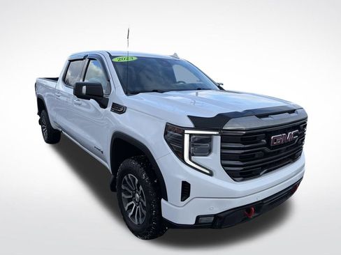 Used 2023 GMC Sierra 1500 AT4 image 7