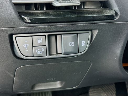 Used 2023 Kia EV6 Wind image 10