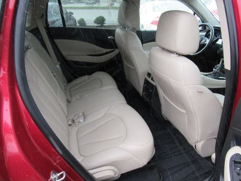 Used 2018 Buick Envision Essence FWD image 13
