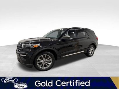 Certified 2024 Ford Explorer XLT w/ Equipment Group 202A