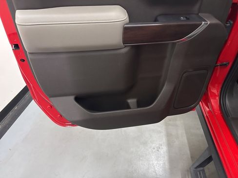 Used 2019 GMC Sierra 1500 SLT image 56