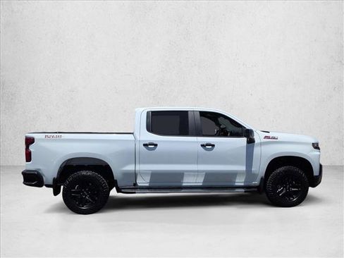 Used 2020 Chevrolet Silverado 1500 LT Trail Boss AWD/4WD image 9