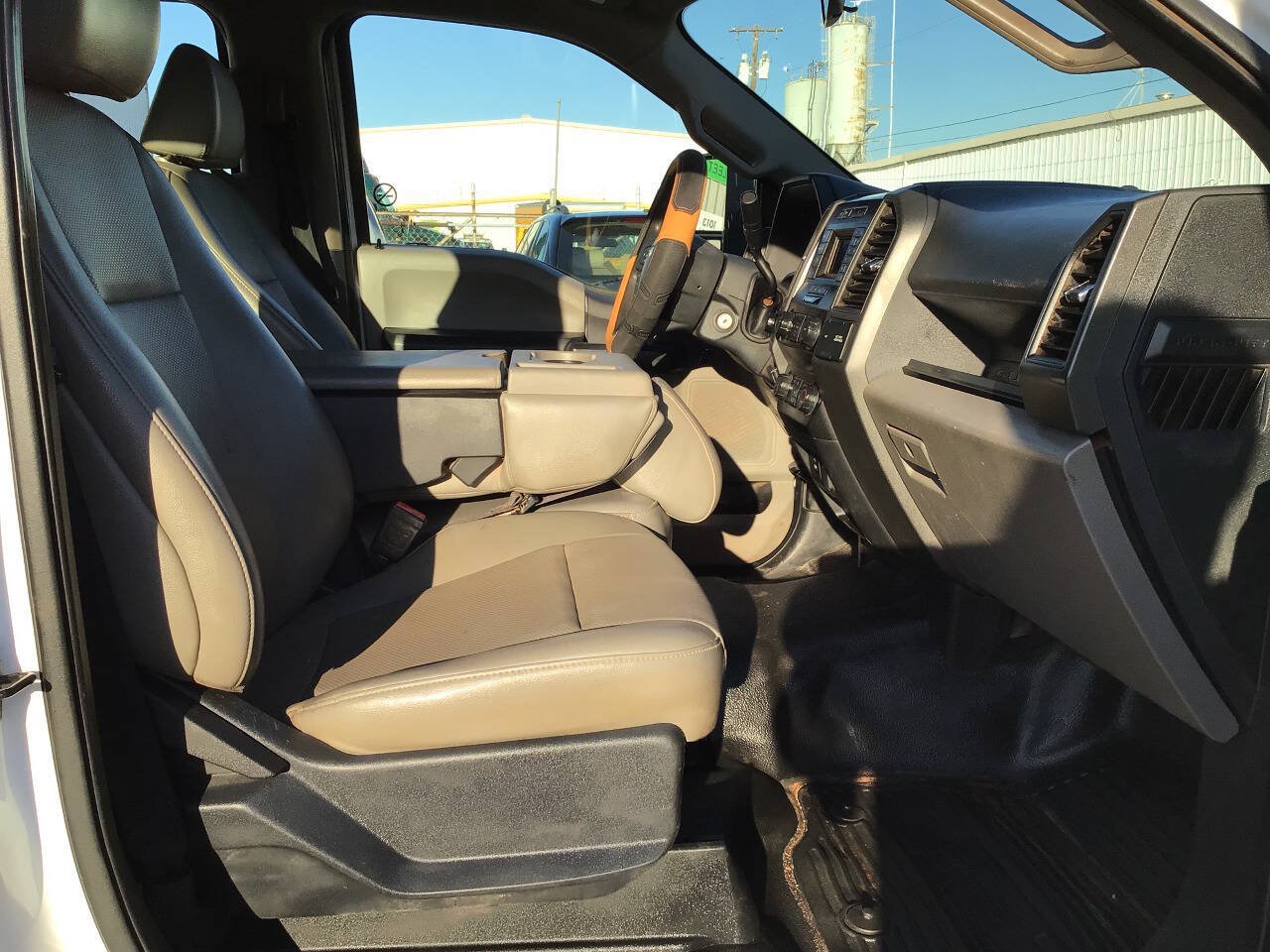 Used 2022 Ford F250 XL w/ Power Equipment Group AWD/4WD image 41