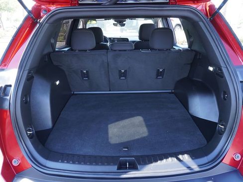 Used 2025 Chevrolet Equinox LT w/ Safety and Technology Package image 8