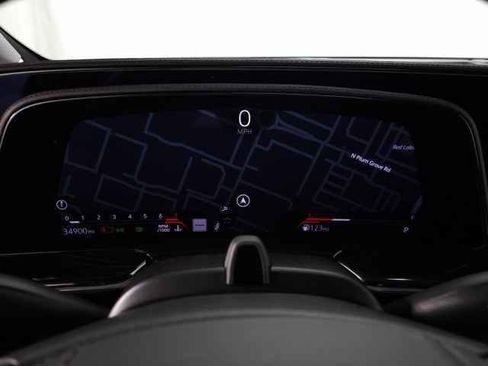 Used 2023 Cadillac Escalade V w/ LPO, ONYX Package image 29