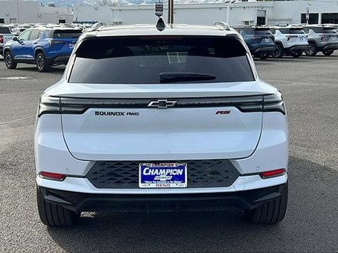 New 2026 Chevrolet Equinox EV RS image 6