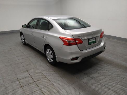 Used 2019 Nissan Sentra S FWD image 5