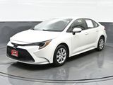 Used 2020 Toyota Corolla LE image 2