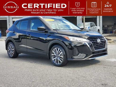 Certified 2023 Nissan Kicks SV FWD image 1