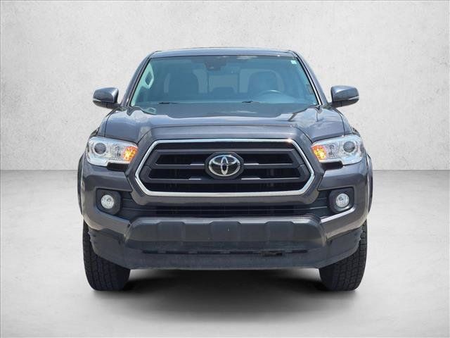 Used 2023 Toyota Tacoma SR5 AWD/4WD image 2
