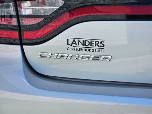 Used 2023 Dodge Charger SXT RWD image 31