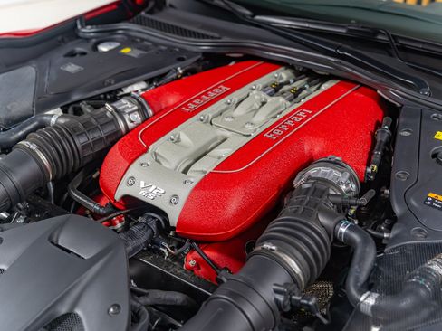 Certified 2023 Ferrari 812 GTS RWD image 50