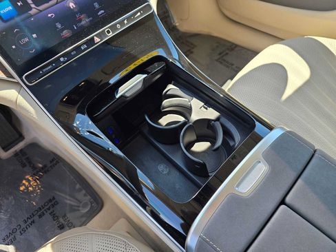 Used 2023 Mercedes-Benz EQS 450+ Sedan image 30