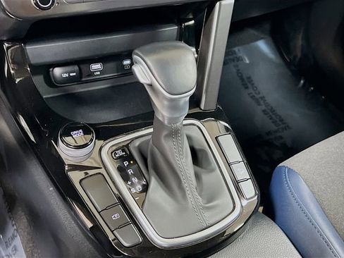 Certified 2025 Kia Seltos S image 17