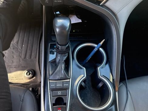 Used 2018 Toyota Camry XSE w/ Audio Package FWD image 15