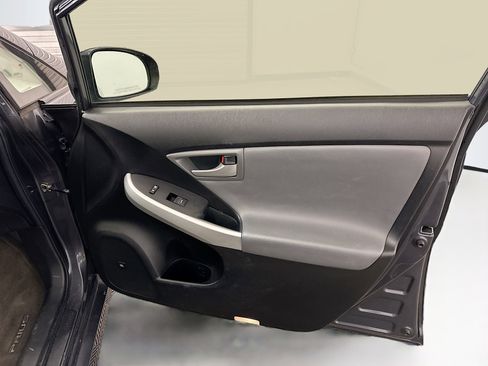 Used 2015 Toyota Prius Four image 34