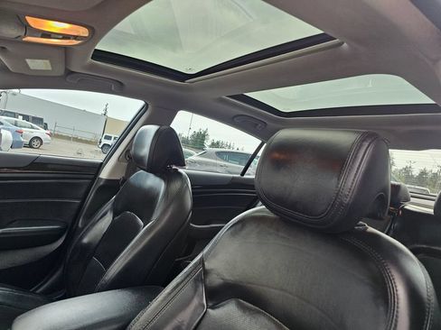 Used 2014 Kia Cadenza Premium w/ Luxury Package FWD image 22