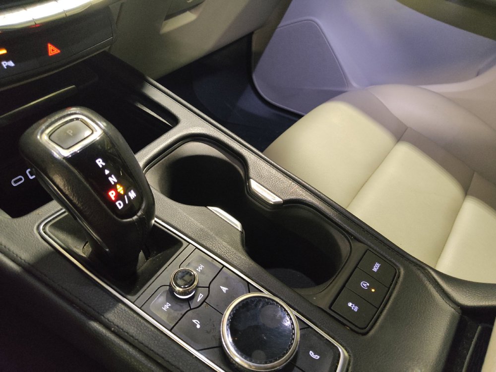 Used 2019 Cadillac XT4 Luxury FWD image 26