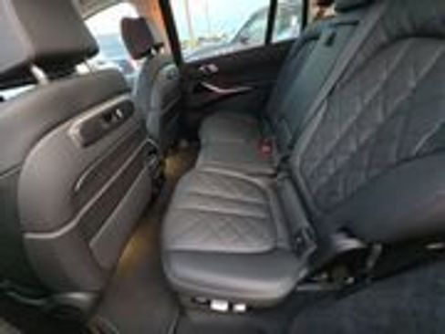Used 2026 BMW X7 xDrive40i image 7