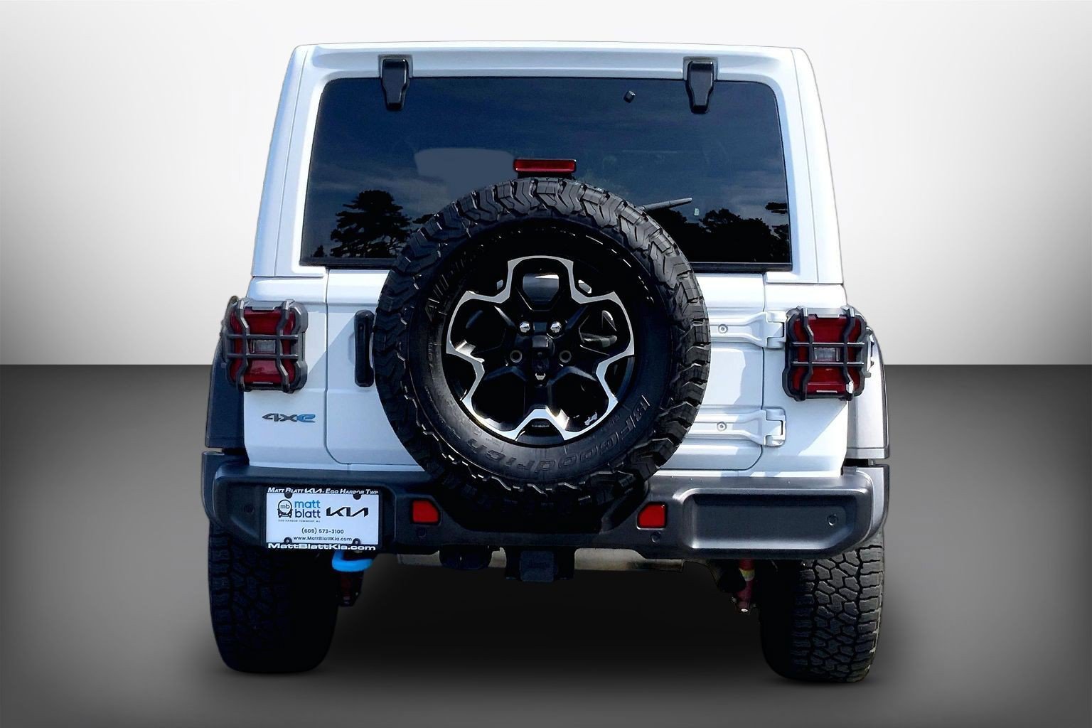 Used 2021 Jeep Wrangler Unlimited Rubicon 4xe w/ Safety Group AWD/4WD image 6