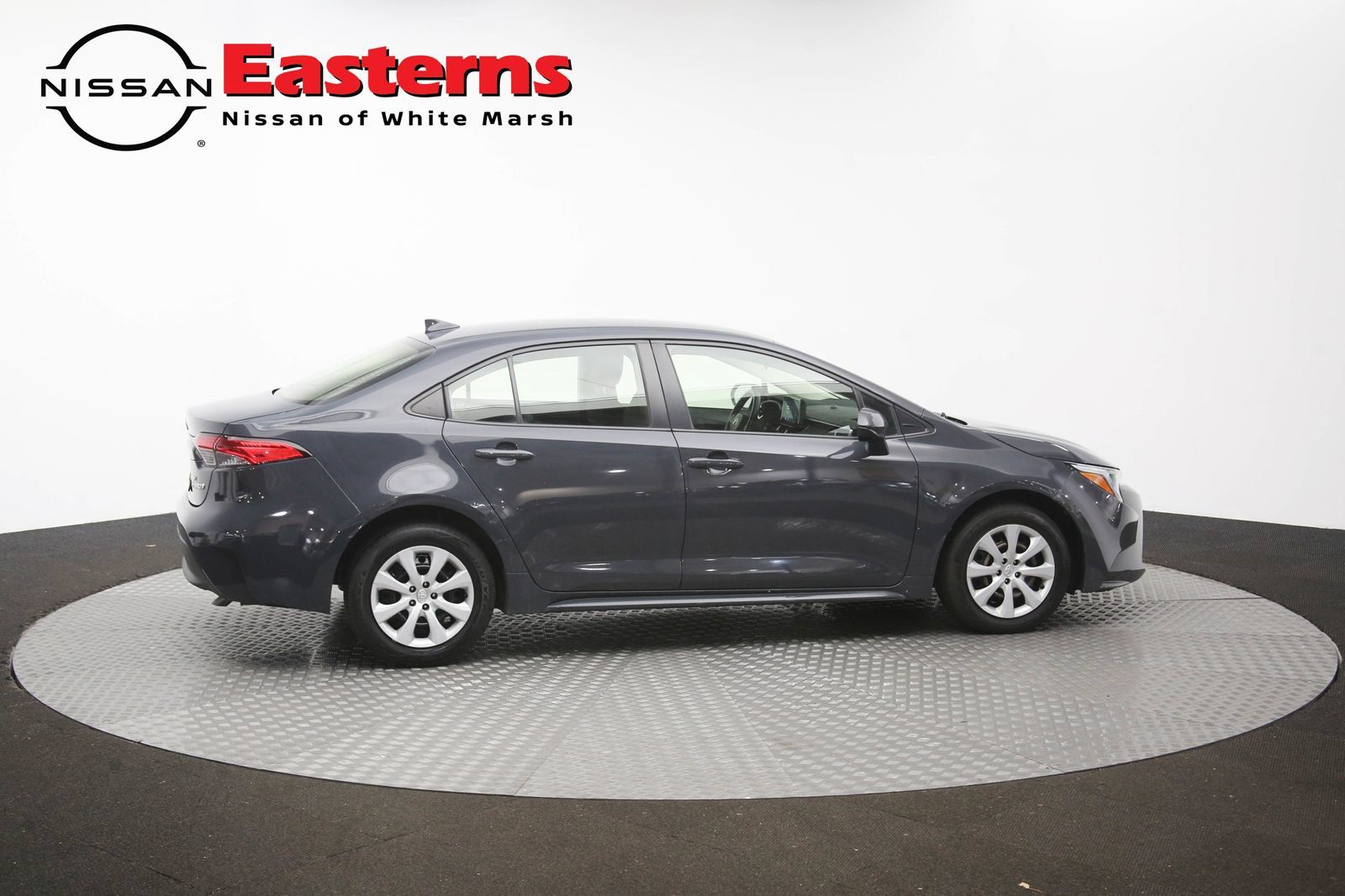 Used 2023 Toyota Corolla LE w/ Carpet Mat Package (TMS) FWD image 38