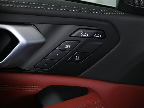 New 2026 BMW X6 xDrive40i w/ Climate Comfort Package image 31