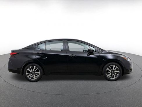 Used 2025 Nissan Versa SV FWD image 10