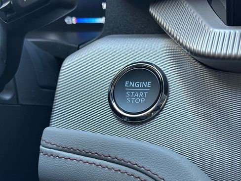 New 2026 Ford Explorer Active w/ Active Comfort Package RWD image 24