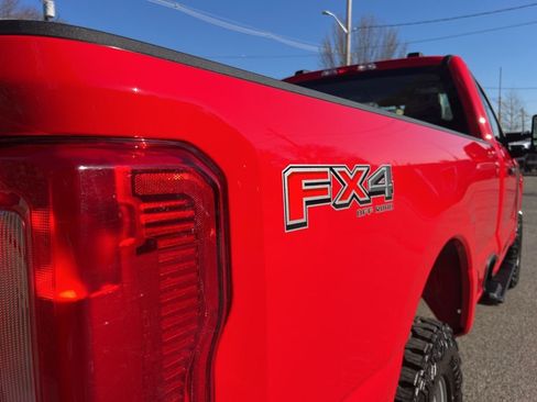 Used 2026 Ford F250 XL w/ XL Off-Road Package AWD/4WD image 10
