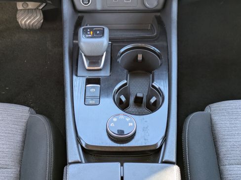 Used 2023 Nissan Rogue SV image 20