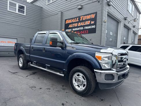 Used 2016 Ford F250 XLT w/ Snow Plow Prep Package image 1