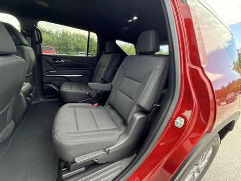 New 2025 Chevrolet Traverse LT w/ Enhanced Driving Package image 60