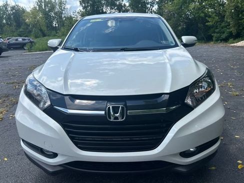 Used 2017 Honda HR-V EX image 10