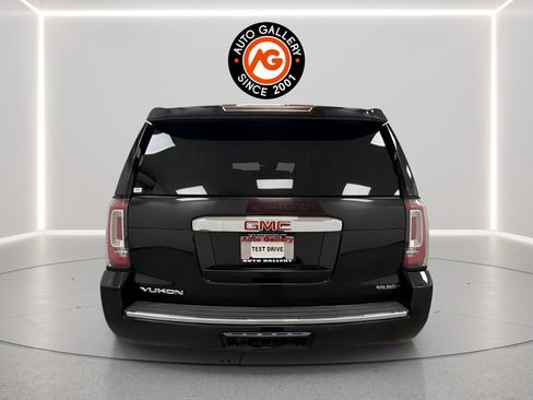 Used 2020 GMC Yukon Denali AWD/4WD image 4
