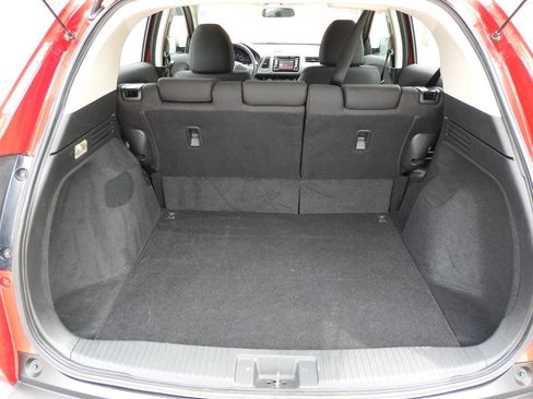 Used 2018 Honda HR-V LX image 23